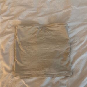 Old Navy Cream Mini Skirt